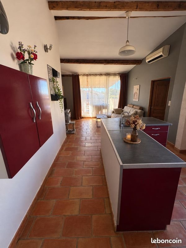 Appartement à louer, 26m², Nîmes