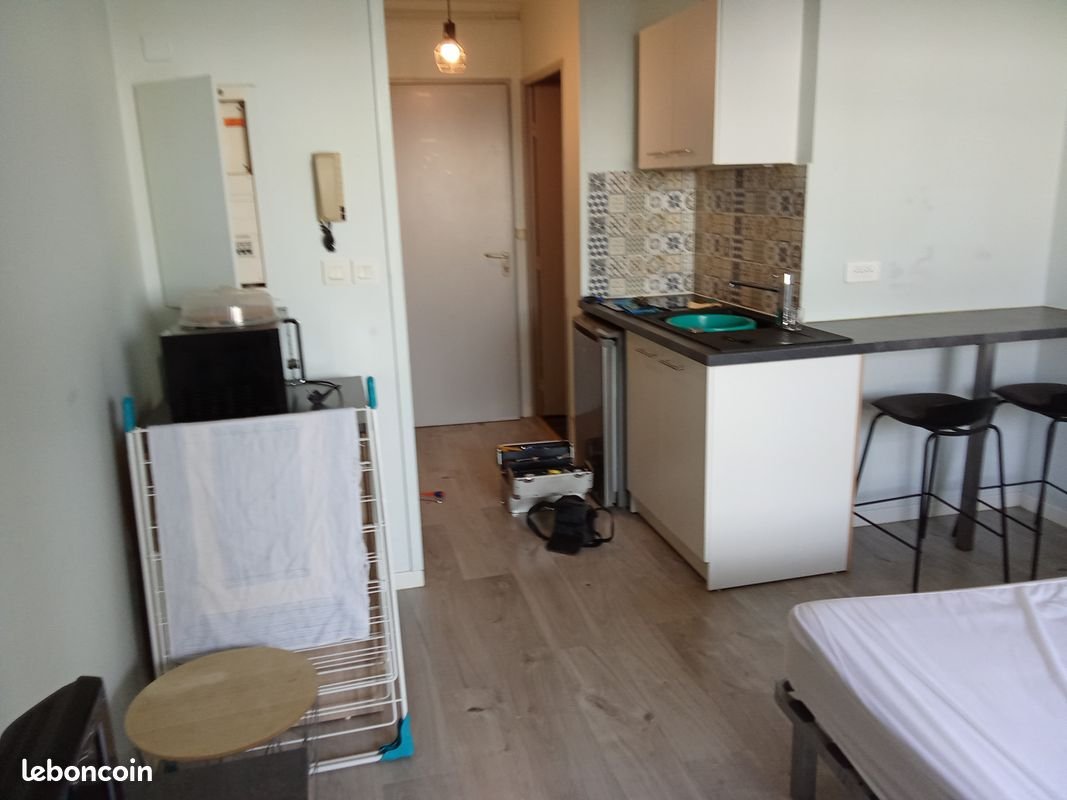 Appartement à louer, 21m², Niort