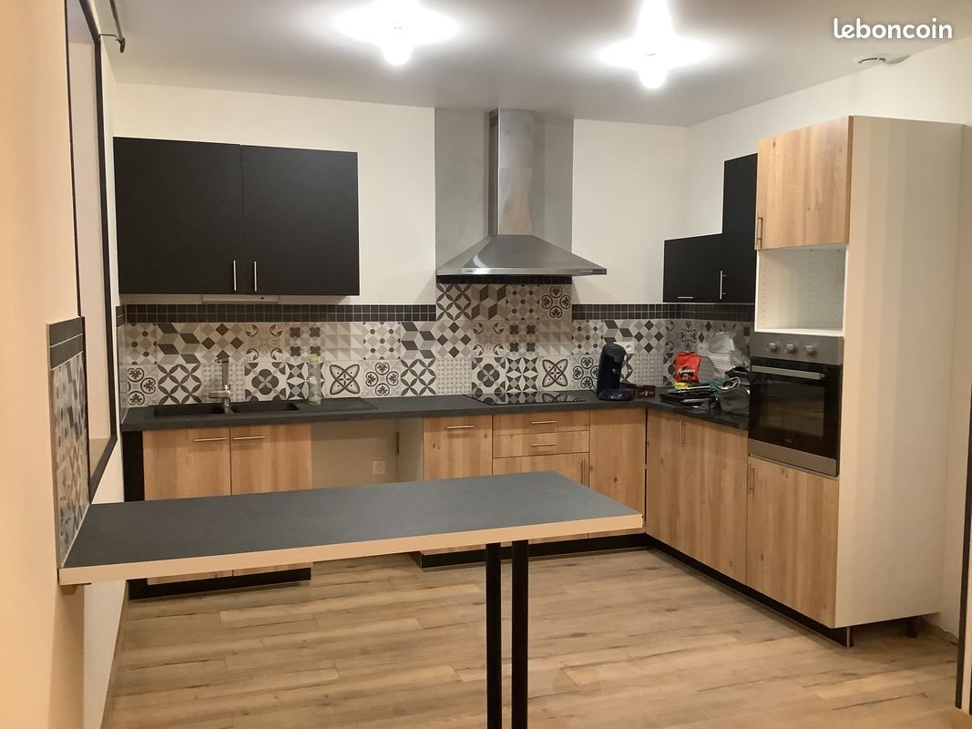 Appartement à louer, 75m², Saint-Bonnet-de-Joux