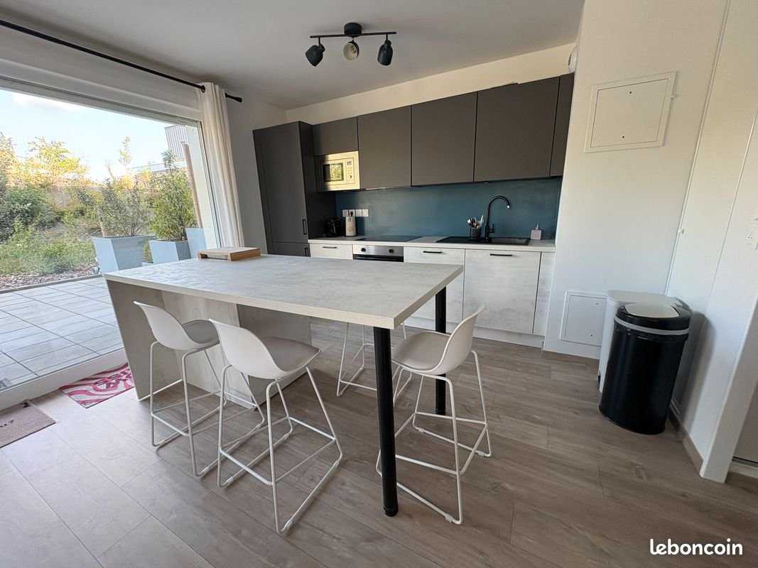 Appartement à louer, 66m², Lesquin