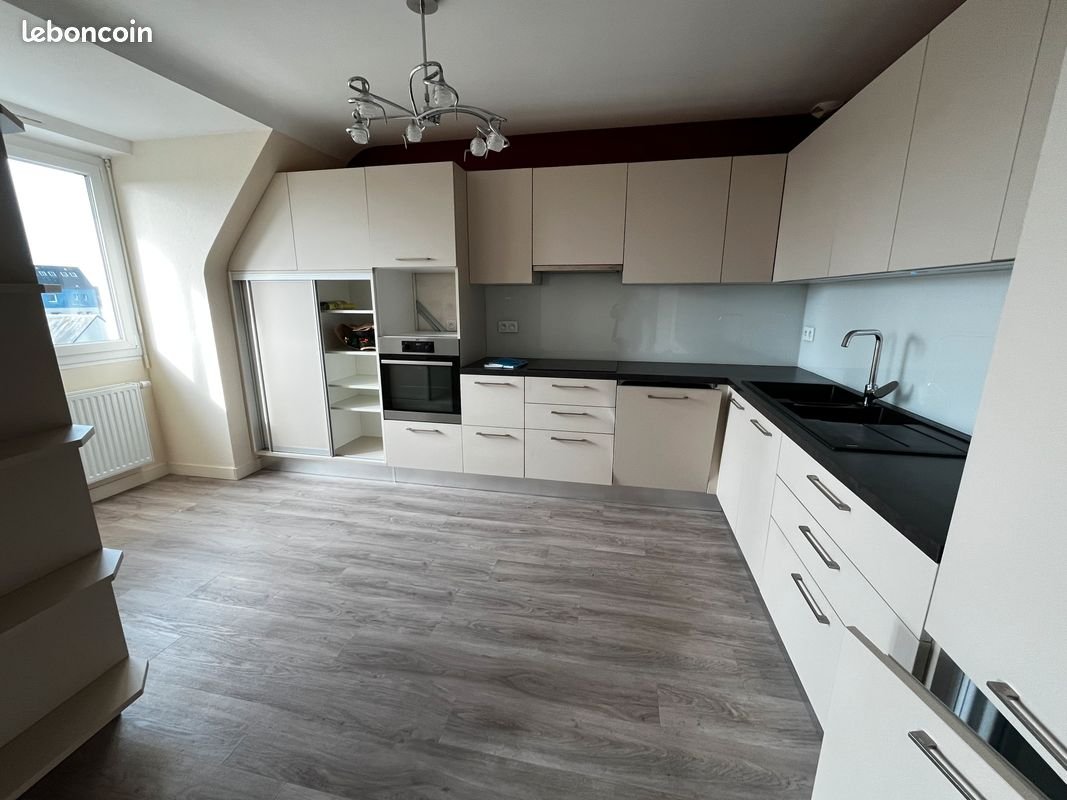 Appartement à louer, 69m², Avranches