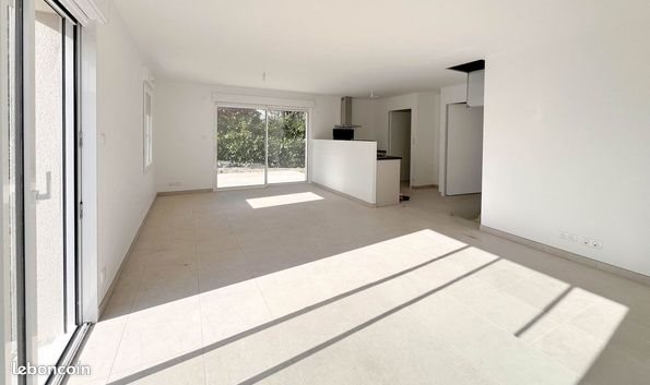 Maison à louer, 130m², Rouans