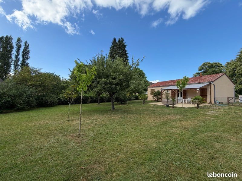 Maison à louer, 79m², Saint-Yrieix-la-Perche