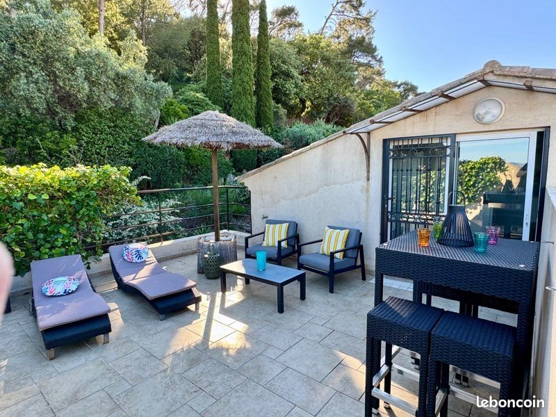 Appartement à louer, 32m², Hyères
