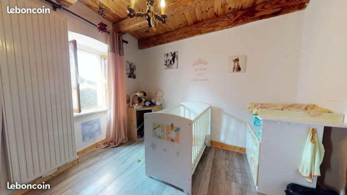 Maison à louer, 100m², Mazeyrat-d'Allier