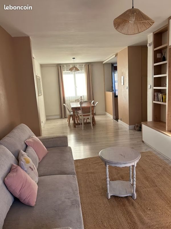 Appartement à louer, 67m², Annecy