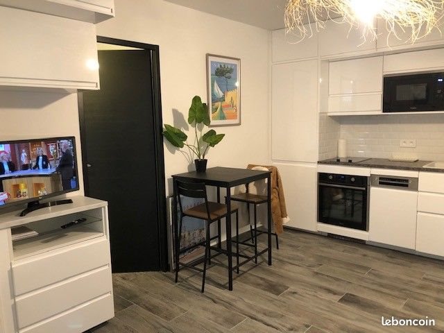 Appartement à louer, 210m², Sanary-sur-Mer