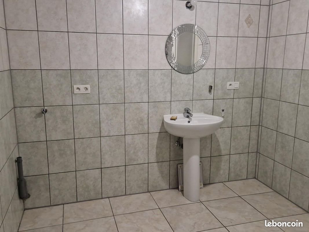 Appartement à louer, 80m², Théding