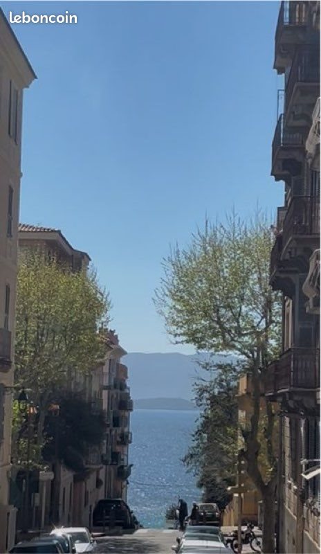 Appartement à louer, 65m², Ajaccio