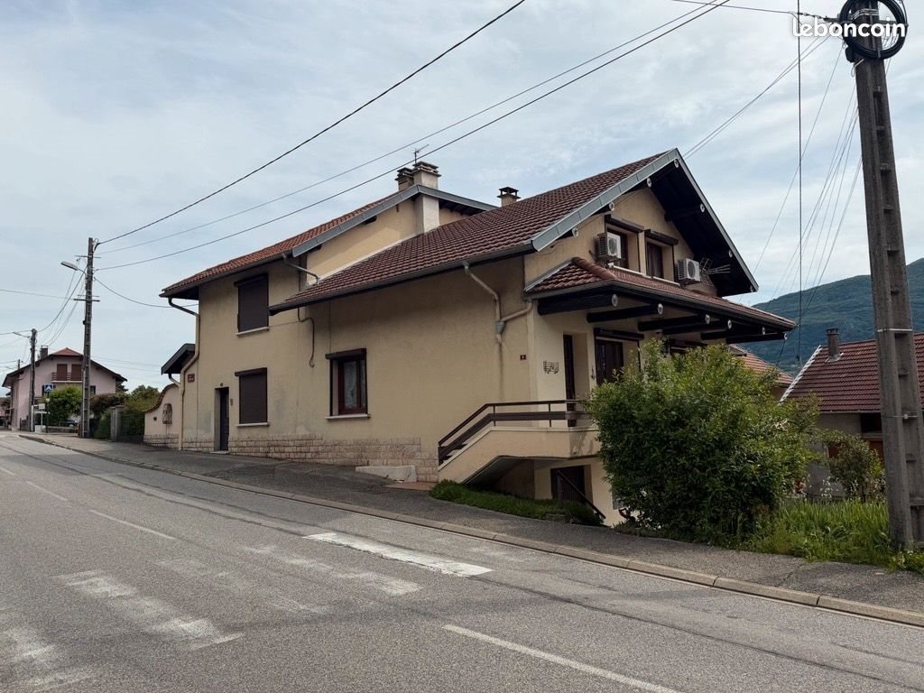 Maison à vendre, 173m², Anglefort
