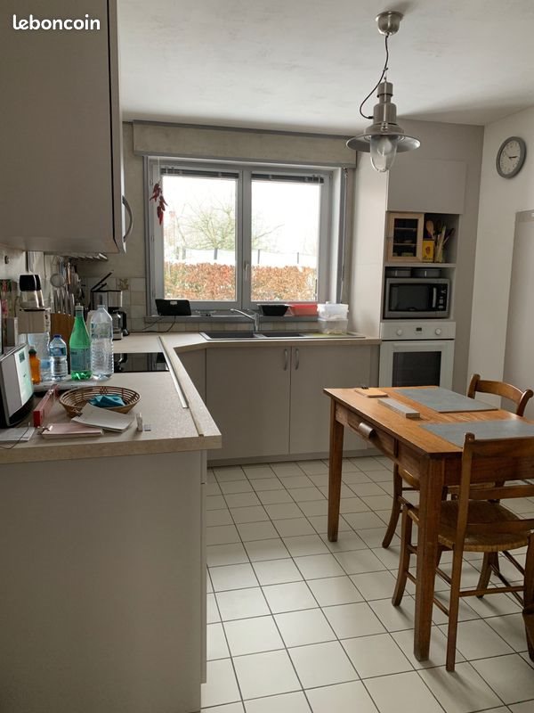 Maison à louer, 130m², Lieuron