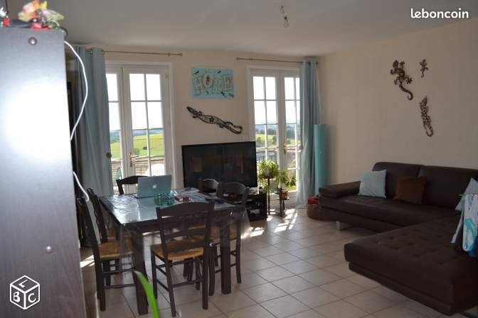 Appartement à louer, 98m², Duerne