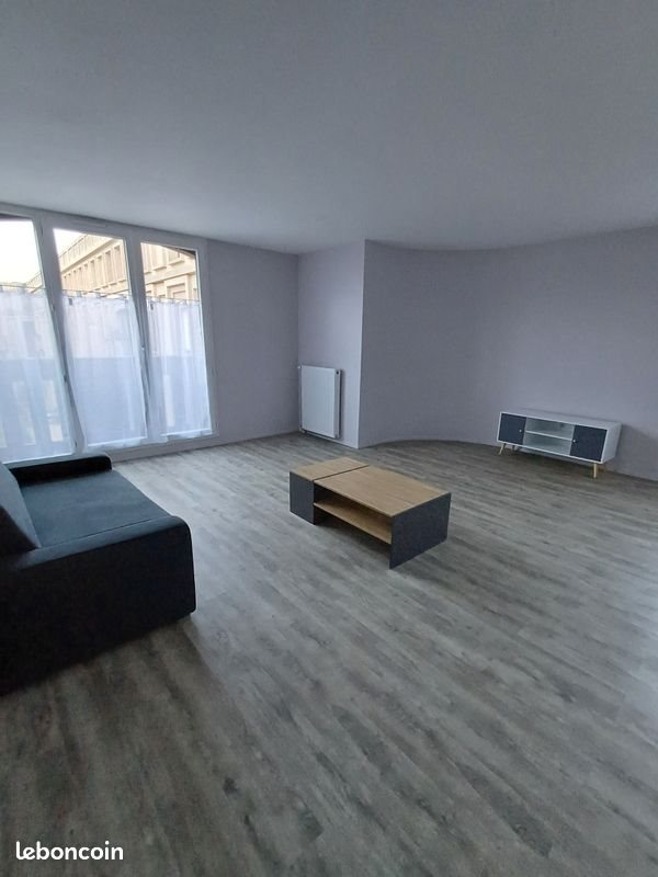 Appartement à louer, 70m², Montigny-le-Bretonneux