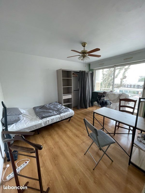 Maison à louer, 25m², Gallargues-le-Montueux