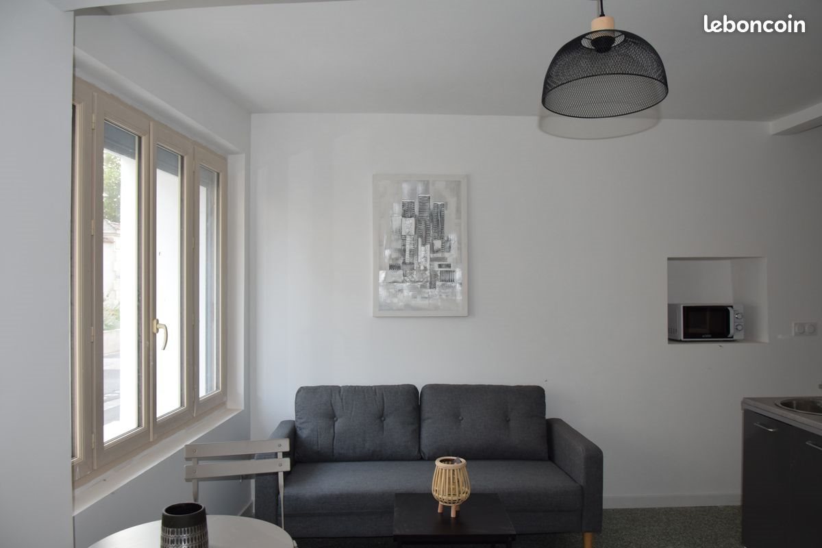 Appartement à louer, 27m², Niort