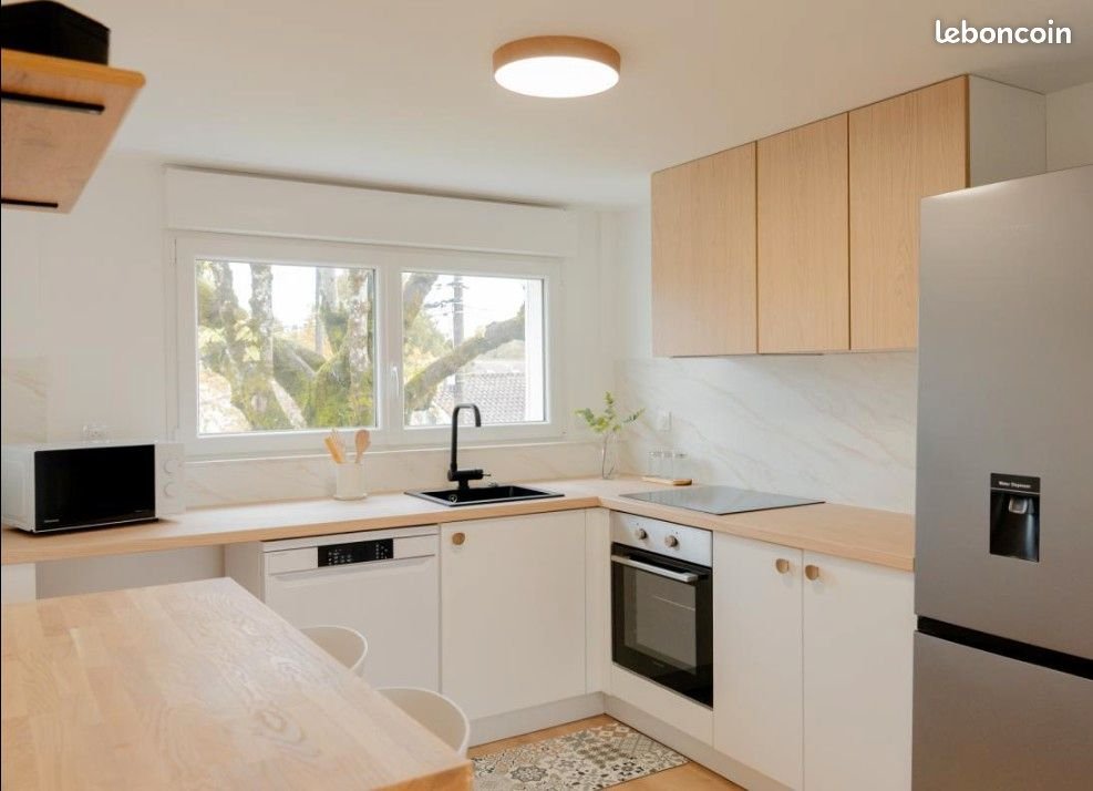 Appartement à louer, 61m², Pessac
