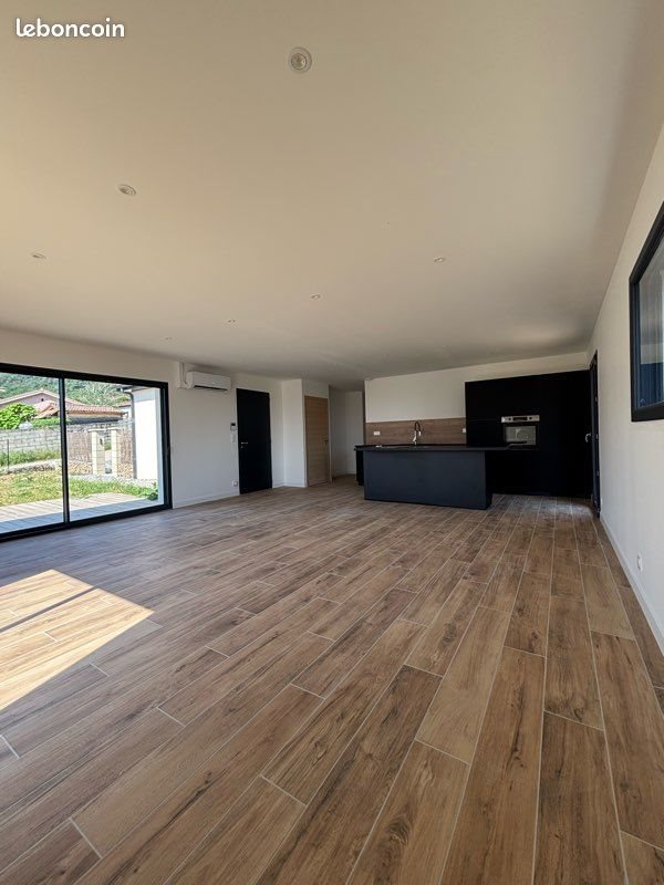 Maison à vendre, 104m², Vinzieux