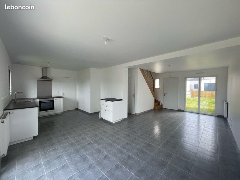 Maison à louer, 86m², Bain-de-Bretagne