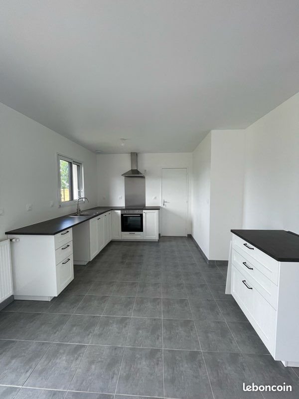 Maison à louer, 86m², Bain-de-Bretagne