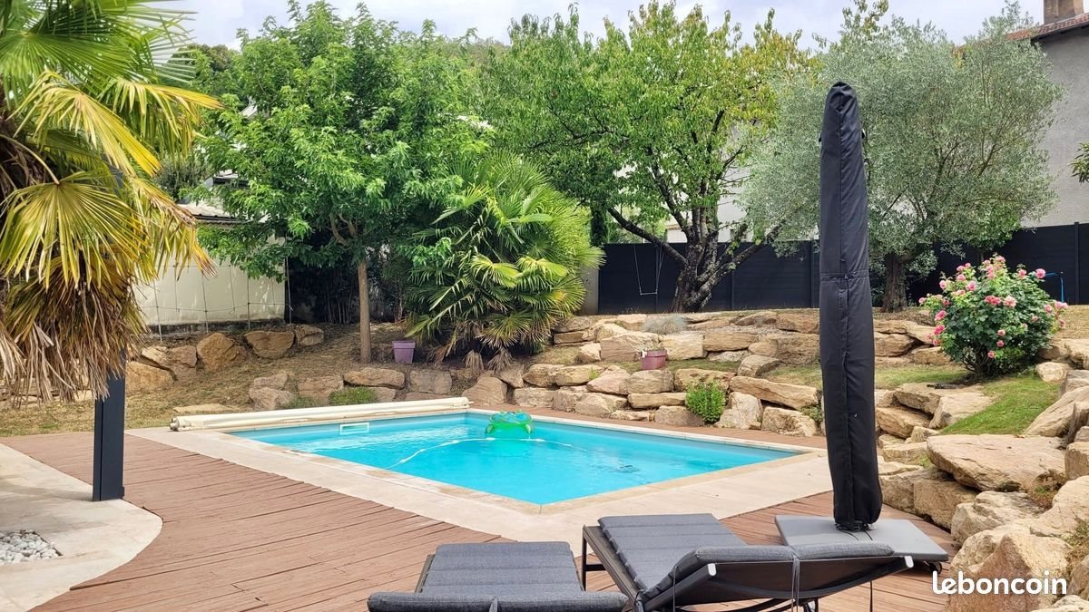 Maison à vendre, 147m², Saint-Didier-de-Formans