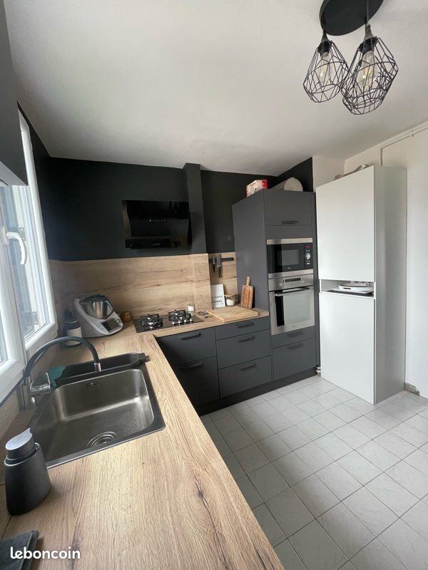 Appartement à louer, 53m², Fontaine