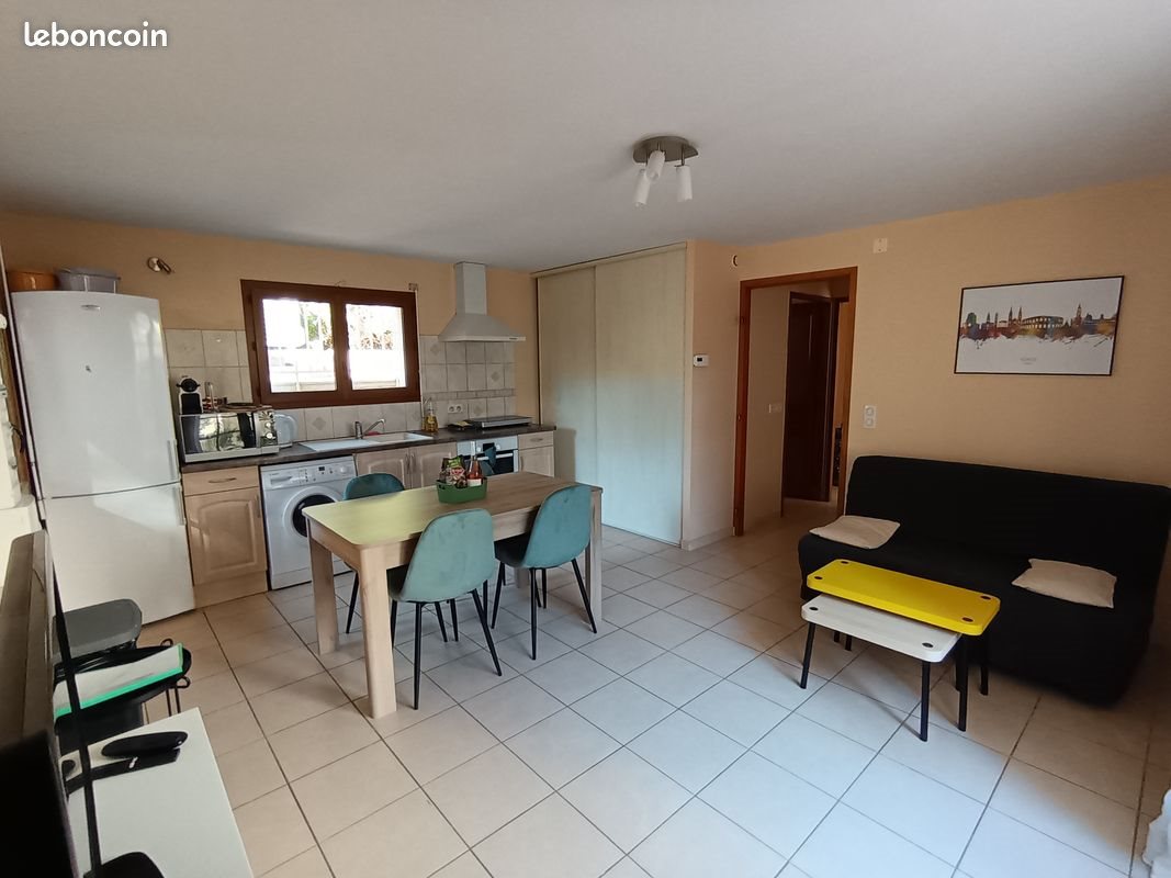Appartement à louer, 50m², Nîmes