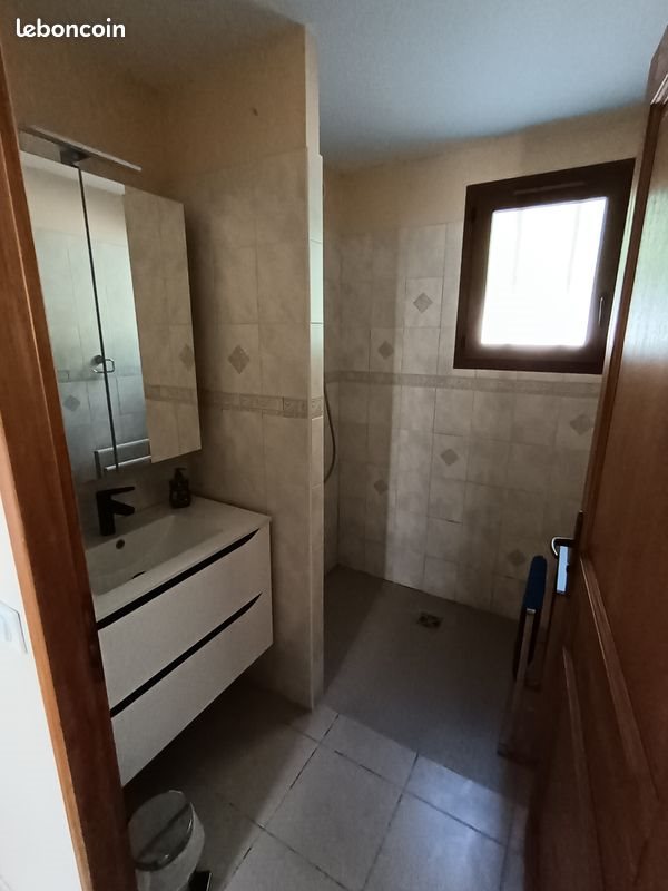 Appartement à louer, 50m², Nîmes