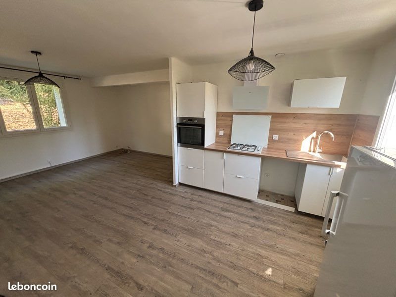 Appartement à louer, 67m², Gardanne