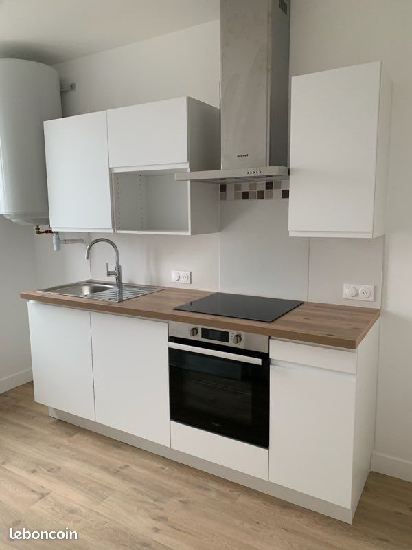 Appartement à louer, 42m², Saint-Hilaire-du-Harcouët