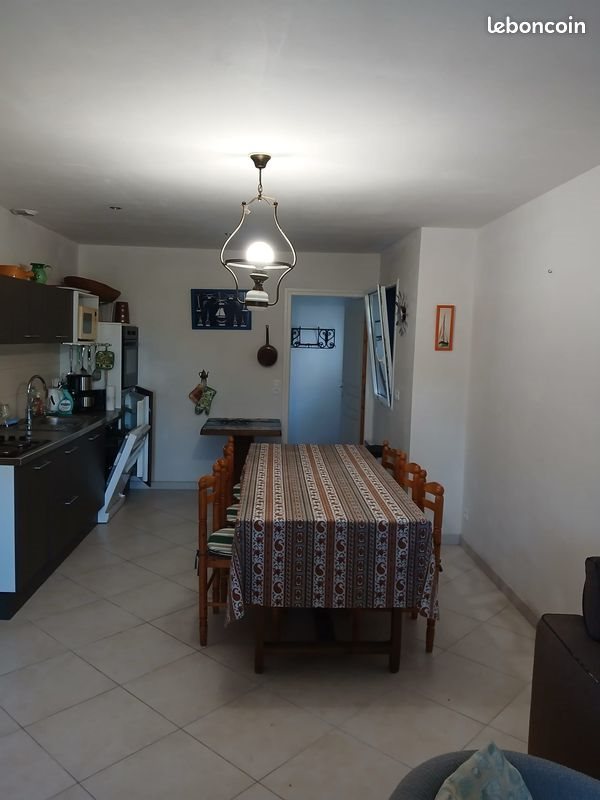 Maison à louer, 98m², Arzon