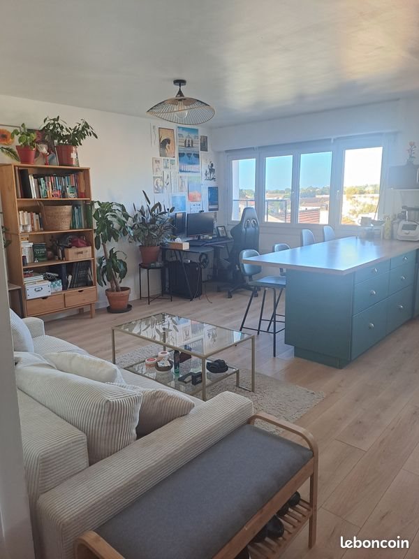 Appartement à louer, 45m², Talence