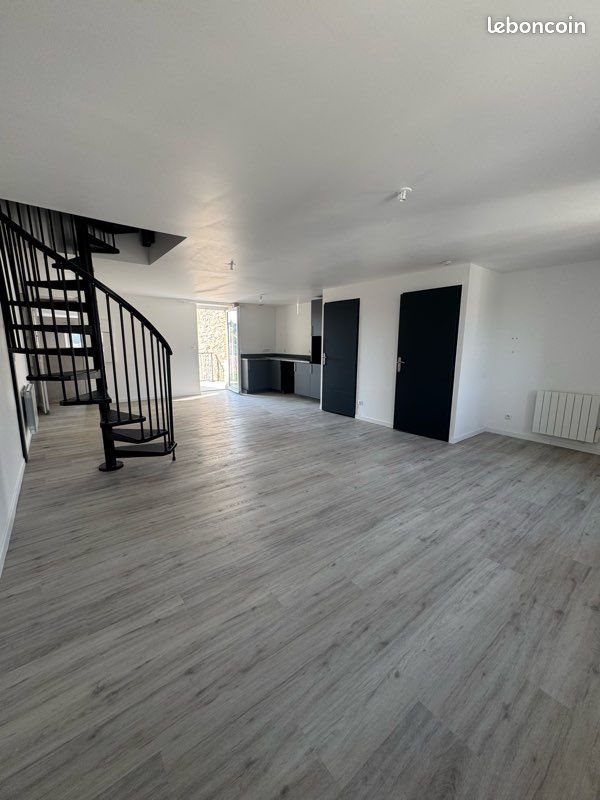 Appartement à louer, 85m², Saint-Genest-Malifaux