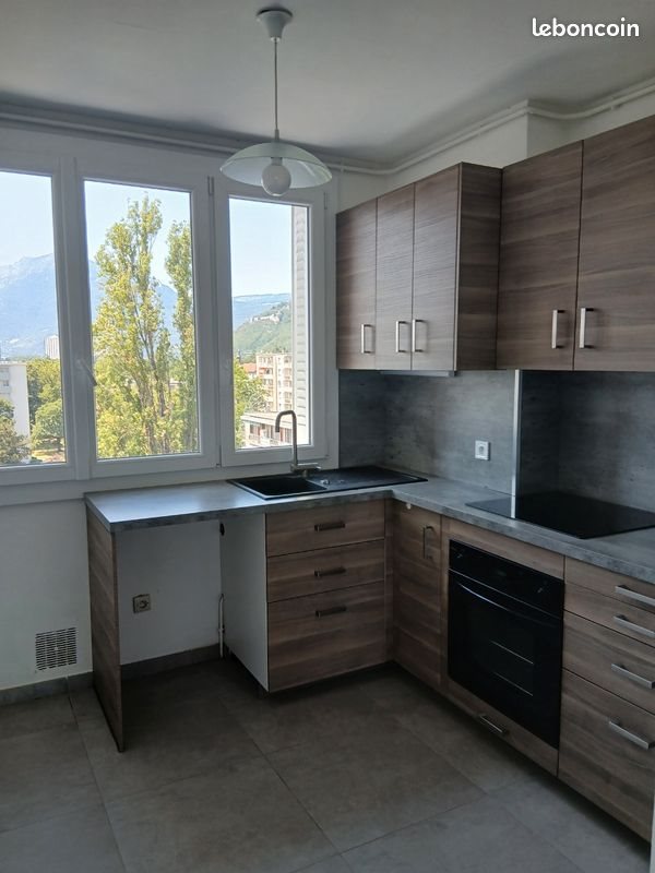 Appartement à louer, 70m², Meylan