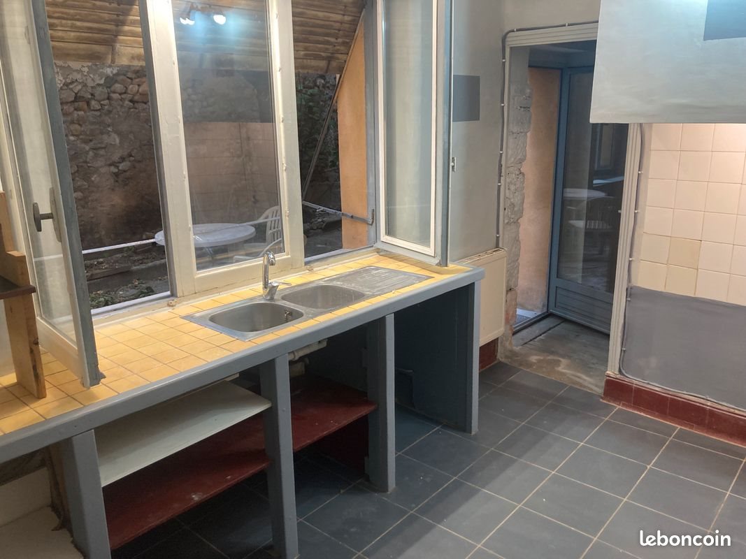 Appartement à louer, 108m², Lodève