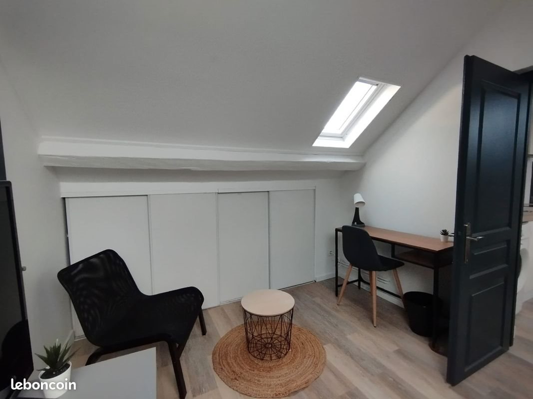 Appartement à louer, 18m², Valenciennes