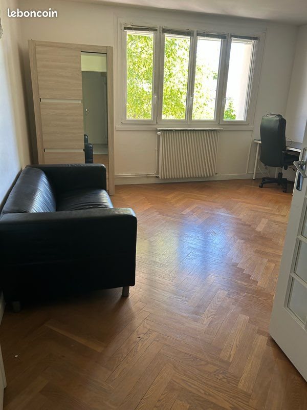 Appartement à vendre, 48m², Bron