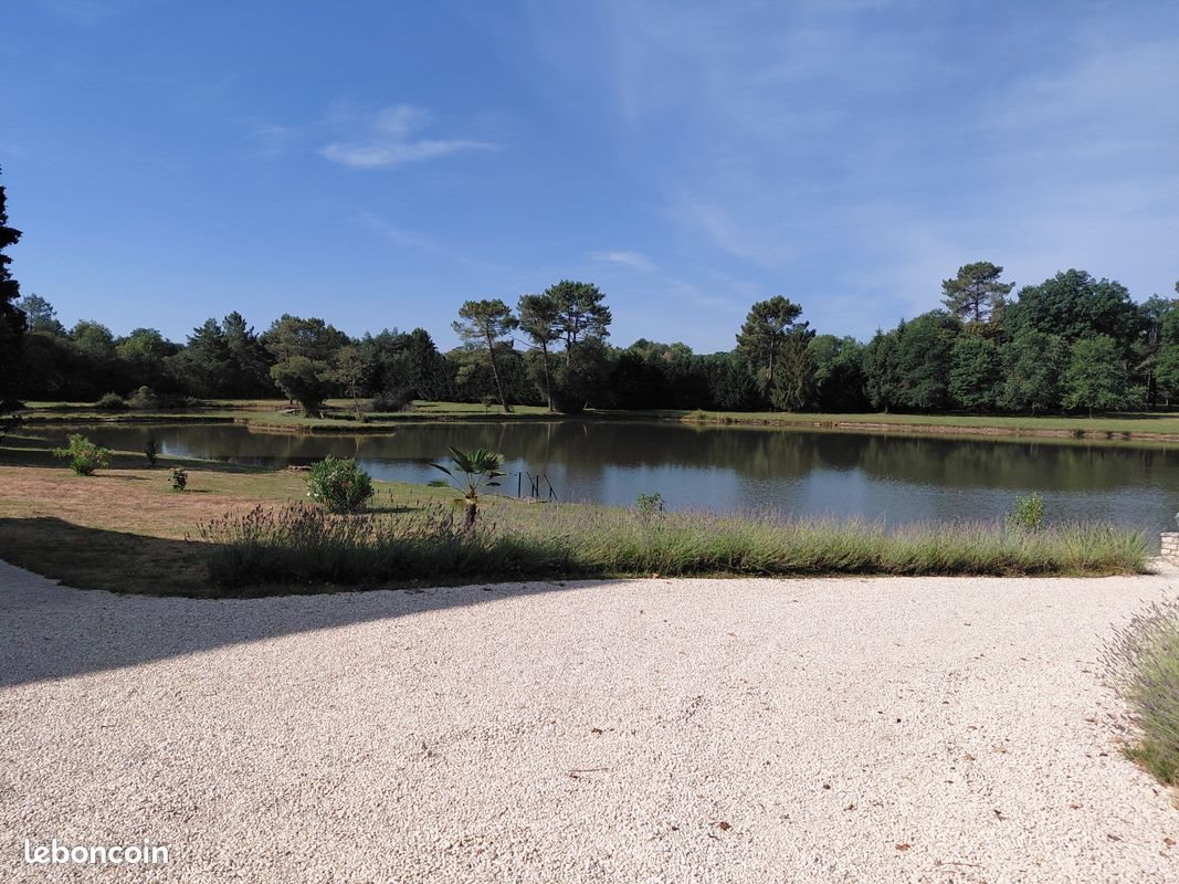 Maison à vendre, 280m², Châlus