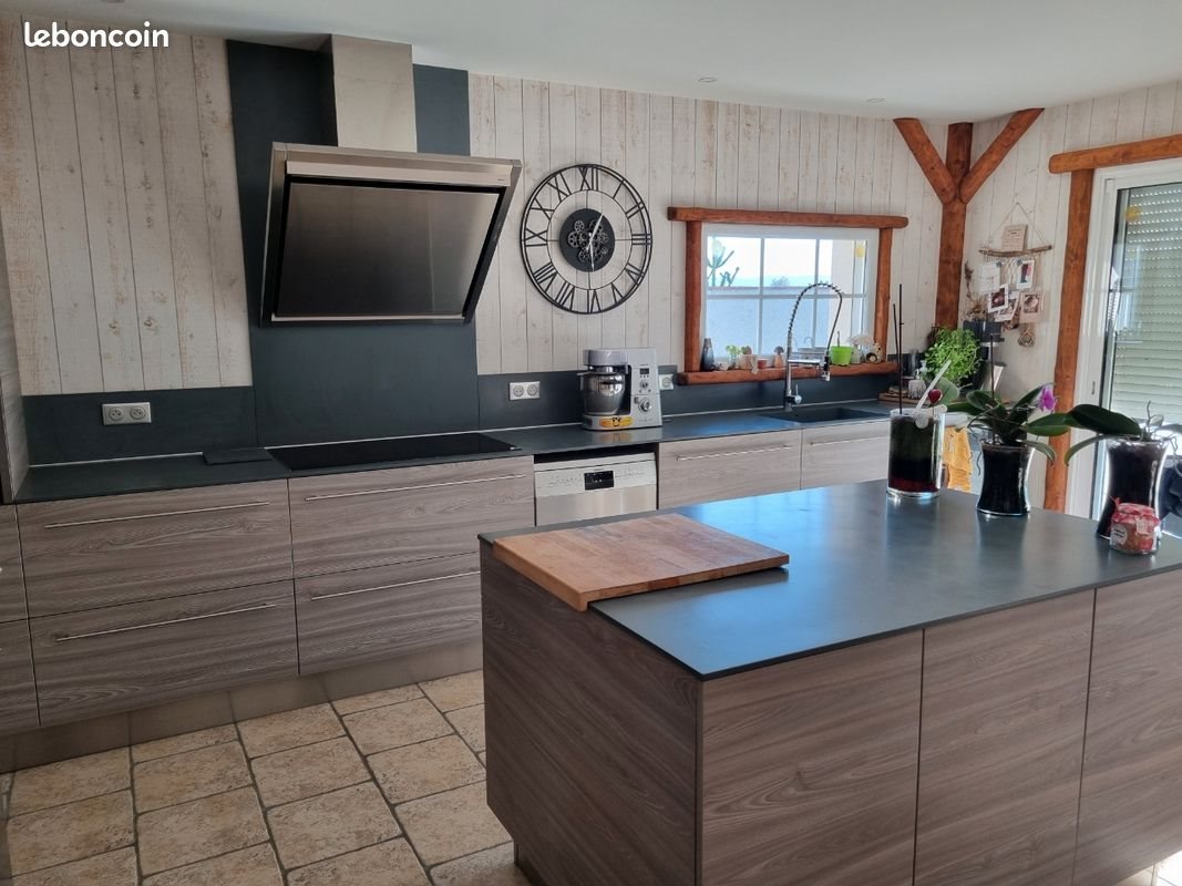 Maison à vendre, 150m², Saint-Marcel-de-Félines