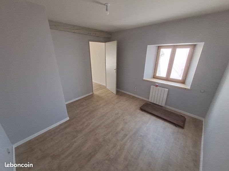 Maison à louer, 60m², Champdieu