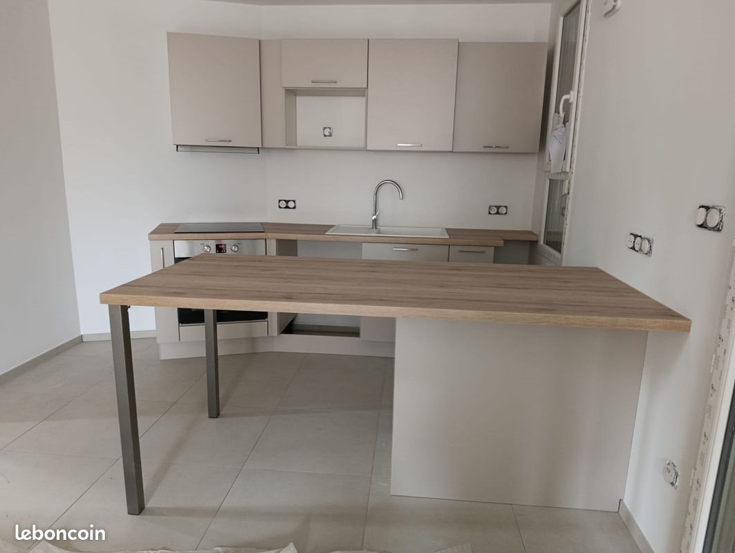 Appartement à louer, 80m², Valence