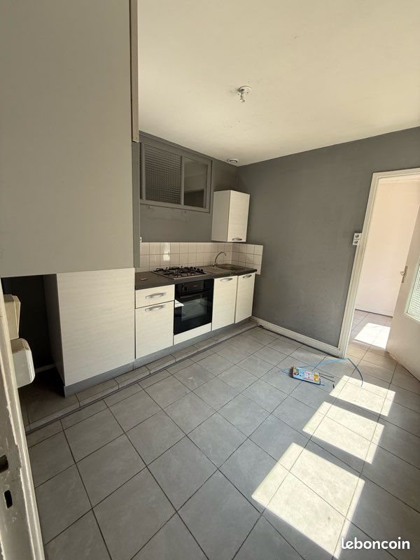 Appartement à louer, 60m², Escaudain