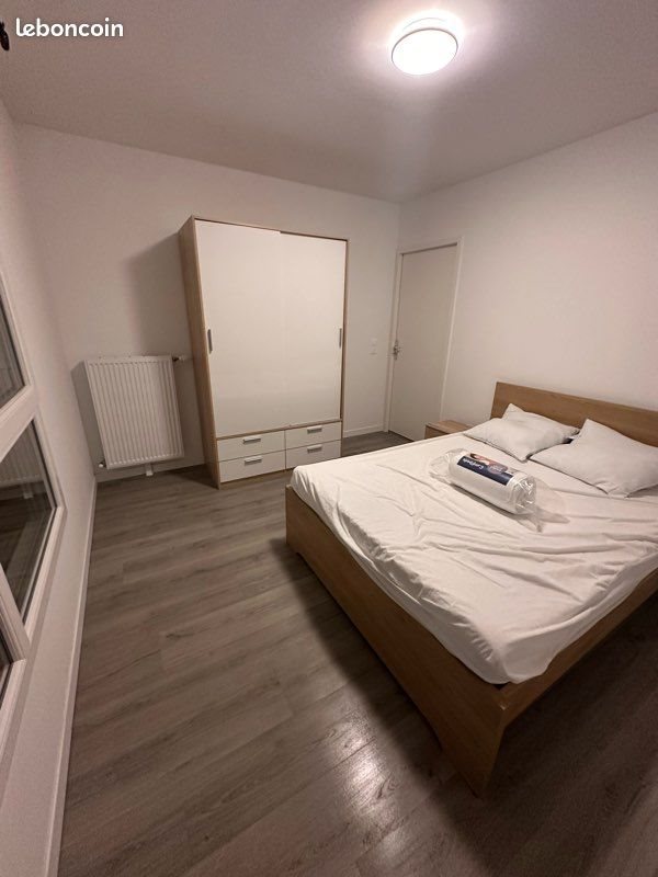 Appartement à louer, 37m², Saint-Maximin
