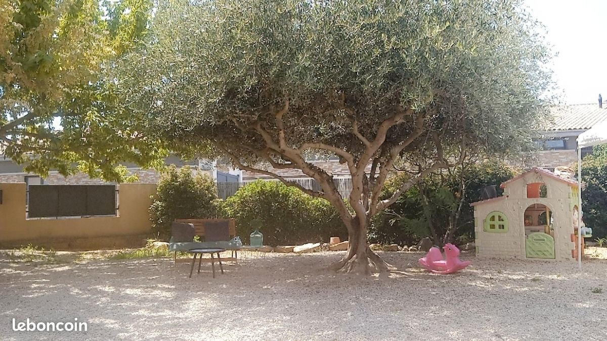 Maison à louer, 100m², Eyragues