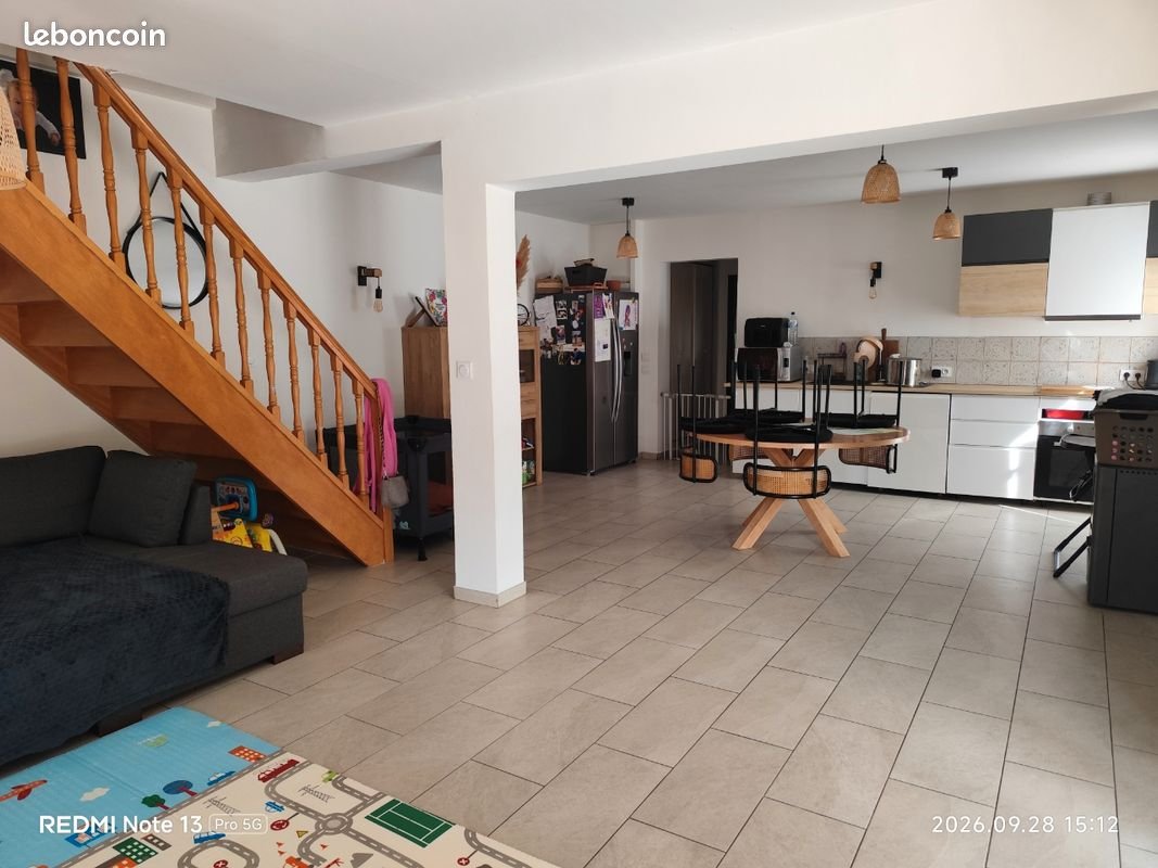 Maison à louer, 100m², Eyragues