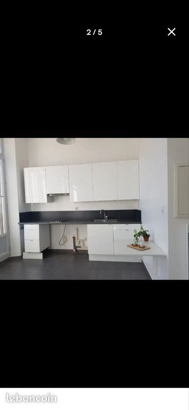 Appartement à louer, 25m², Toulon