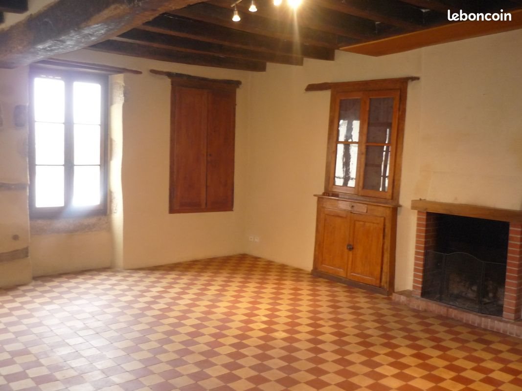 Maison à vendre, 110m², Montchevrier