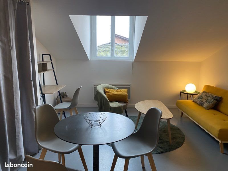 Appartement à louer, 30m², Caluire-et-Cuire