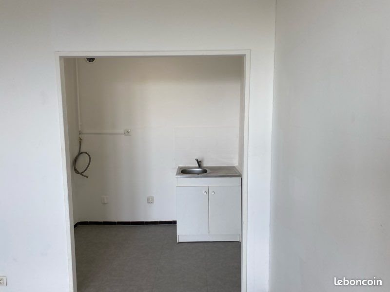 Appartement à louer, 38m², Marseille 16ème