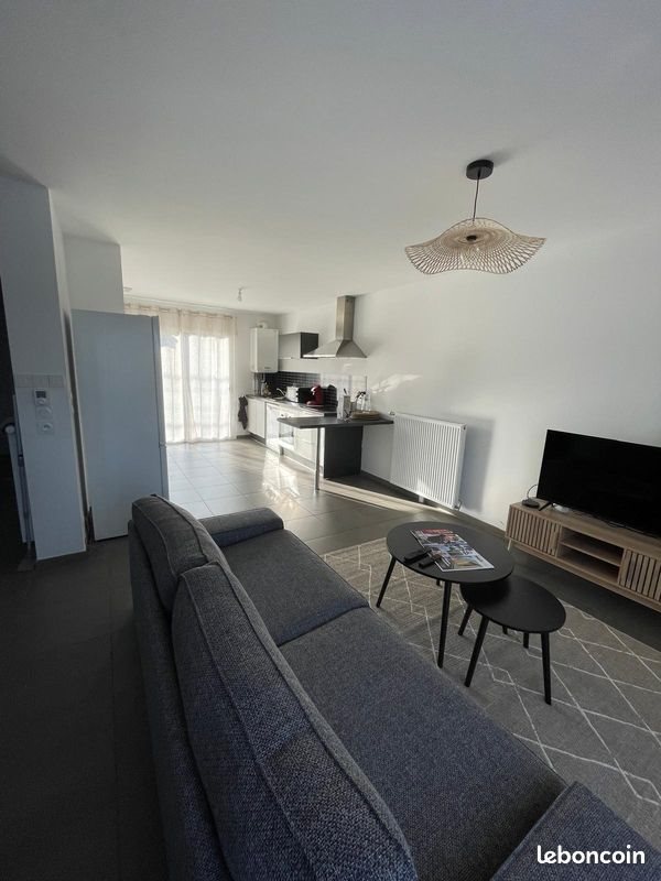 Maison à louer, 90m², Saint-Genis-Laval