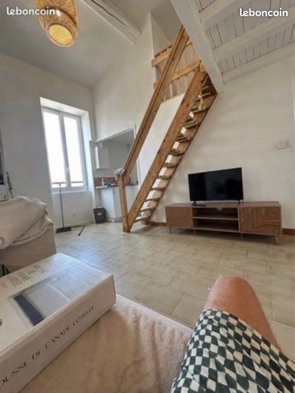 Appartement à louer, 42m², Nîmes